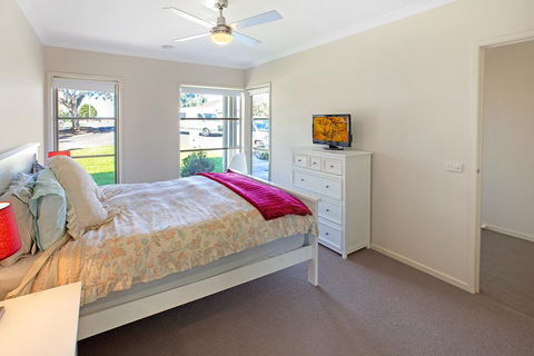 Toonalook Retreat - Pet Friendly And Close To Town - Adwords Guide 1