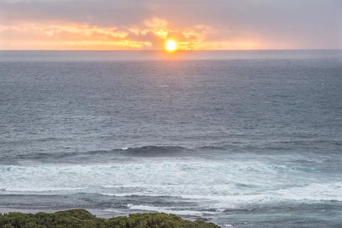 Top Of The Hill - Adwords Guide 1