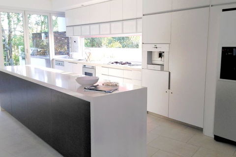Tranquil Noosa Heads Luxury Home With Private Pool - Gym Tennis & Golf - Adwords Guide 2