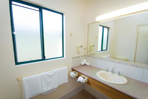 Tree Top Walk Motel - Adwords Guide 1