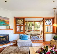 Treetops - elegant inviting designer cedar home - Adwords Guide