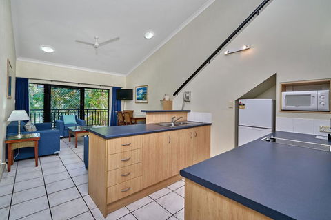 Trinity Beach Club Holiday Apartments - Adwords Guide 3