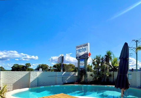 Tropicana Motel - Adwords Guide 0