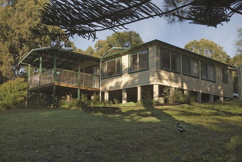 Tuckers Rocks Cottage - Adwords Guide 0