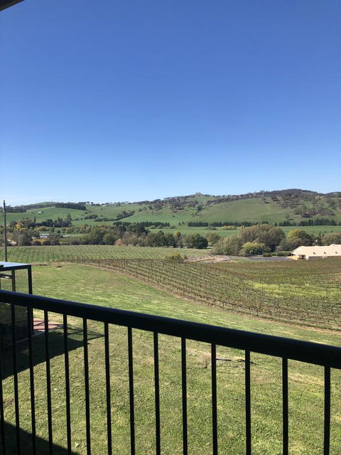 Turners Vineyard Motel - Adwords Guide 2