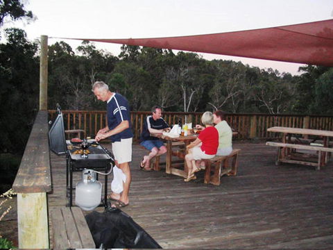 Tweed Valley Lodge - Adwords Guide 3