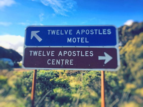 Twelve Apostles Motel & Country Retreat - Adwords Guide 1