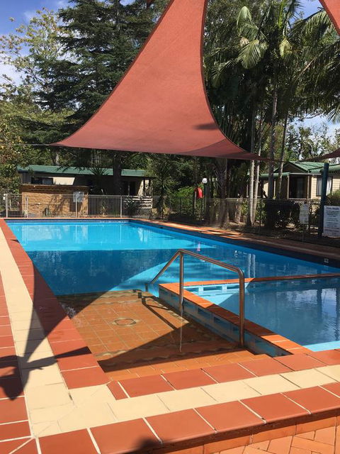 Twin Dolphins Holiday Park - Adwords Guide 0