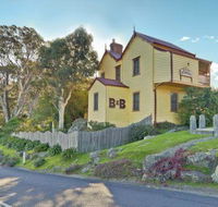 Two Story Bed and Breakfast - Adwords Guide