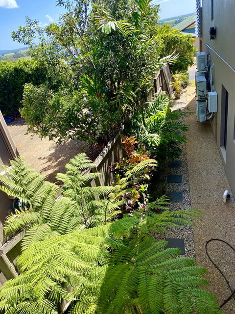 Ultra Modern Private Studio Room - Adwords Guide 3