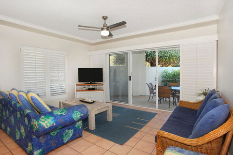 Unit 1 Marcoola Sunrise - Marcoola Beach - Adwords Guide 2