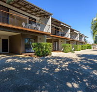 Unit 2 Rainbow Surf - Modern double storey townhouse with large shared pool close to beach and shops - Adwords Guide