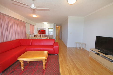 Unit 3 Phoenix Apartments, 1736 David Low Way Coolum Beach - Linen Incl. WIFI, 500 Bond - Adwords Guide 3