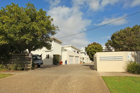 Unit 9 Marcoola Shores 1 Flindersia Street Marcoola, 500 BOND, LINEN INCLUDED - Adwords Guide 3