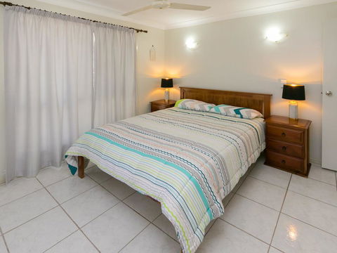 Upstairs And Downstairs - 81 Denman Camp Rd - Adwords Guide 1