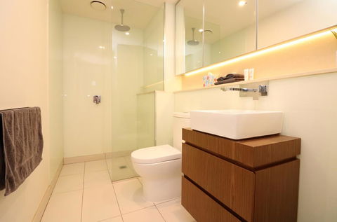 Urban Eden - Pets, Parking, Balcony, Chapel St 260m - Adwords Guide 2