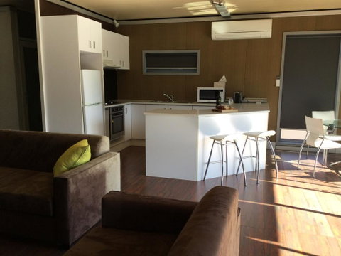 Urban Edge Apartments Bendigo - Adwords Guide 2