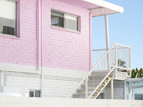 Ventura Beach Motel 2 Bed Poolside - Unit 4 - Adwords Guide 3