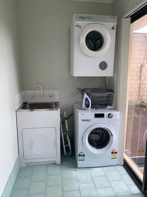 Views On Spencer - Adwords Guide 3