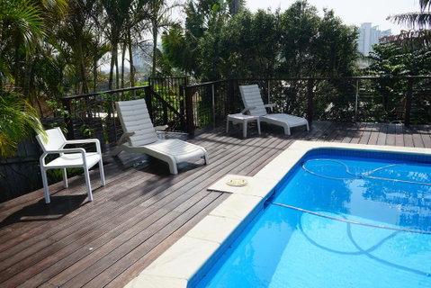Villa With Views & Pool - Adwords Guide 1