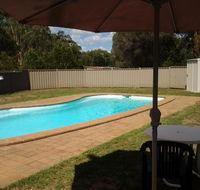 Wagon Wheel Motel Units - Adwords Guide