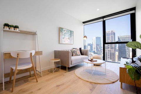 Warm Nest Central Location@Collins - Adwords Guide 0