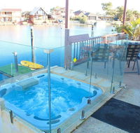 Waterside Resort Style - Adwords Guide
