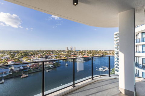 Waterview 3BR Modern Apartment Near Harbour Town - Waterpoint - Adwords Guide 2