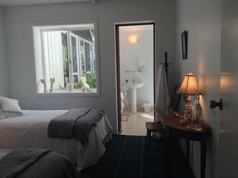 Whispering Pines Bed And Breakfast - Adwords Guide 2