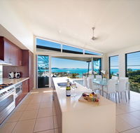Whitsunday Views - Airlie Beach - Adwords Guide