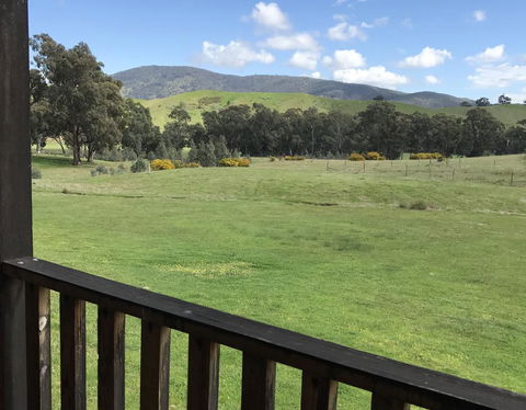 Wimmera Hills Winery - Adwords Guide 1