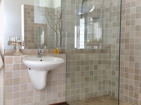 Windrush BnB - Comboyne Australia - Adwords Guide 2