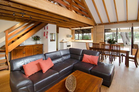 Woodstone Kookaburra Cottage - Adwords Guide 1