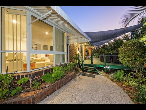 Woorim Secluded Palms Cottage - Adwords Guide 1