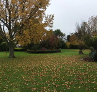 Yarragon Dairy Family Room - Adwords Guide