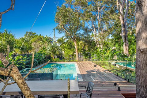 Your Luxury Escape - Tallowood - Suffolk Park - Adwords Guide 1