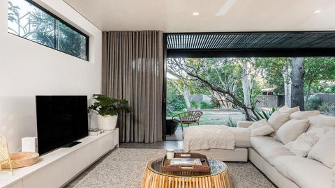 Your Luxury Escape - Tallowood - Suffolk Park - Adwords Guide 3