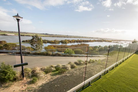 Serenity And Sweeping Murray River Views - Adwords Guide 0