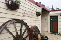 Glenbrook House and Cottage