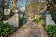 Moulton Park Cottages