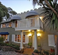 Castle Villa by the Sea - Adwords Guide