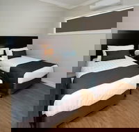 Renmark Holiday Apartments - Adwords Guide