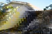 Gateway Lifestyle Lorikeet