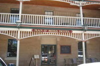 Ross Hotel