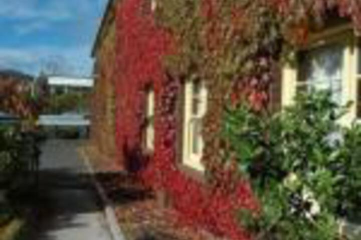 Oast Inn New Norfolk