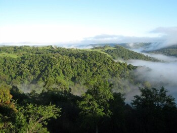 Montville Holiday House Balmoral Ridge