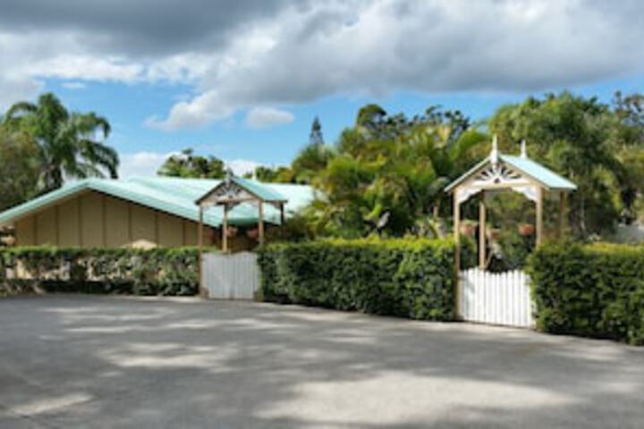 Hilltop Hideaway Ninderry