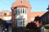 Hopkins Manor