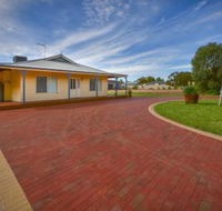 Lake Tyrrell Accommodation - Adwords Guide