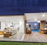 Luxe House Tweed Coast Holidays  - Adwords Guide
